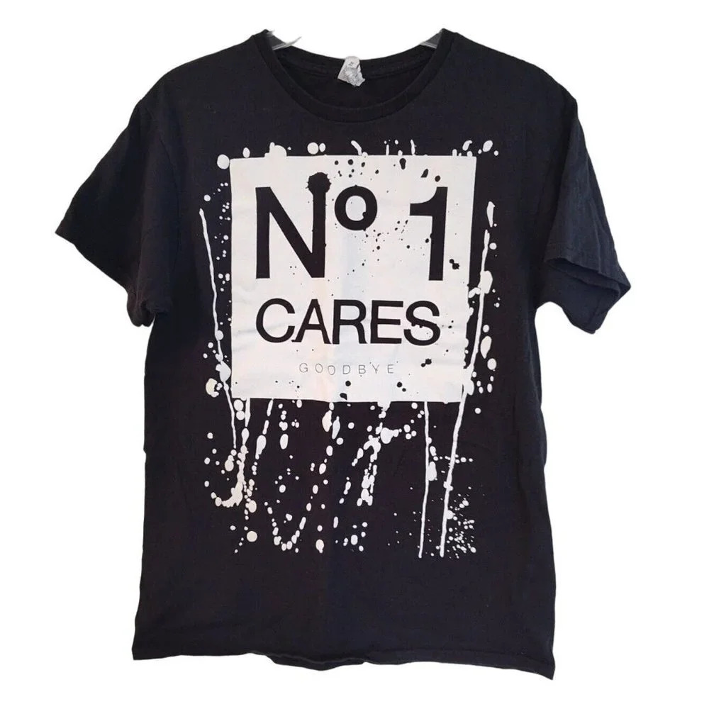 Delta Pro Weight Brand No 1 Cares Graphic T-Shirt Men Size M Black Short Sleeve